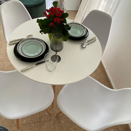 Boho-Chic One Bedroom Flat In Engomi Luaran gambar