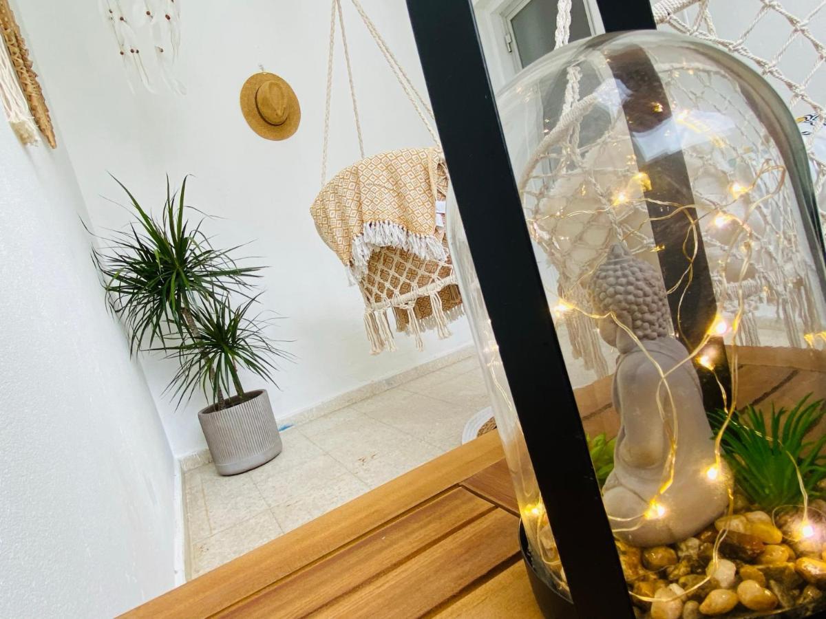 Boho-Chic One Bedroom Flat In Engomi Luaran gambar